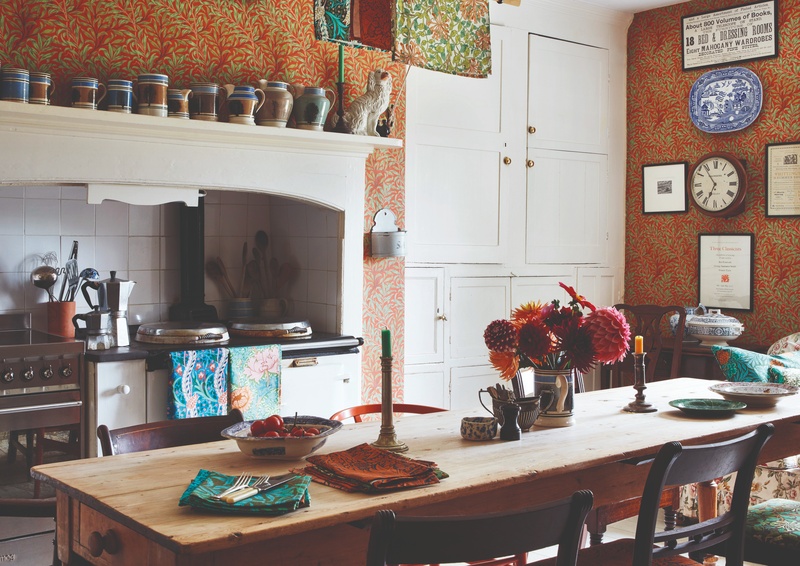 Red Morris wallpaper in kitchen